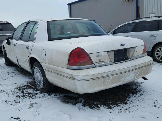 2FAFP73W5XX150332 - 1999 FORD CROWN VICT WHITE photo 3