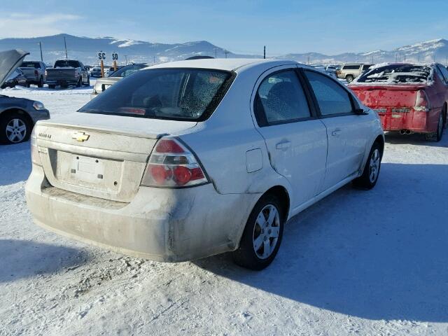 KL1TD5DE7BB138251 - 2011 CHEVROLET AVEO LS WHITE photo 4