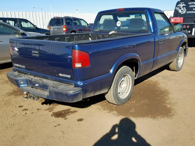 1GTCS145528176601 - 2002 GMC SONOMA BLUE photo 4