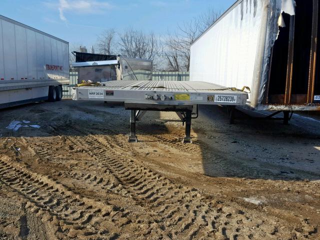 1RNF53A25GR035150 - 2016 UTILITY FLAT BED SILVER photo 2