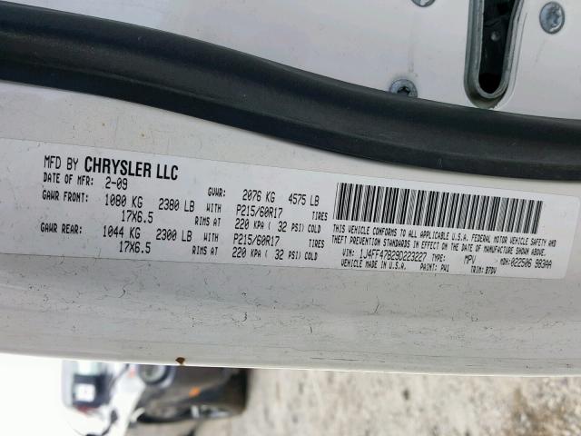 1J4FF47B29D223227 - 2009 JEEP COMPASS SP თეთრი ფოტო 10