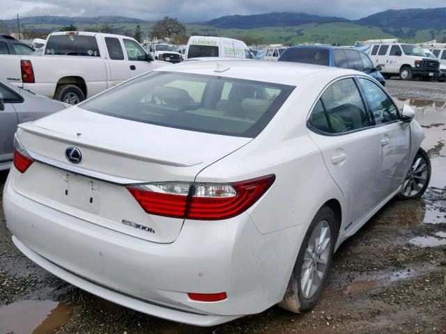 JTHBW1GG9D2015962 - 2013 LEXUS ES 300H WHITE photo 4