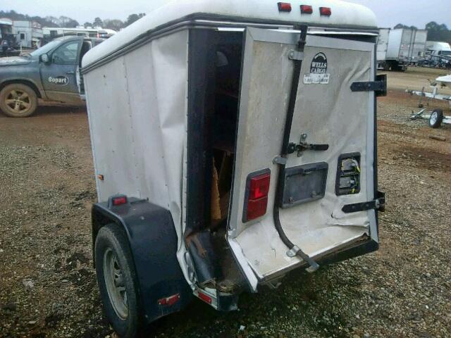 1WC200B15W2033858 - 1998 WELLS CARGO TRAILER WHITE photo 3