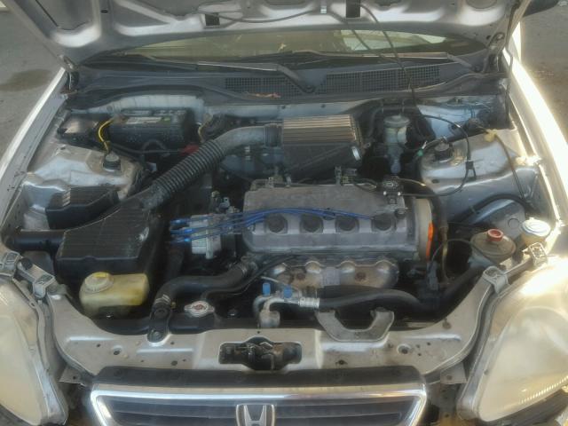 1HGEJ6622TL009740 - 1996 HONDA CIVIC DX SILVER photo 7