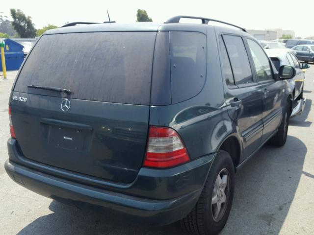 4JGAB54E81A251602 - 2001 MERCEDES-BENZ ML 320 GREEN photo 4