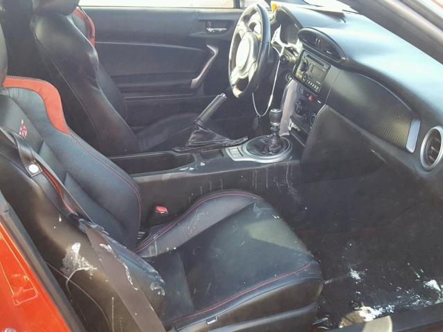 JF1ZNAA19D1714348 - 2013 TOYOTA SCION FR-S RED photo 5