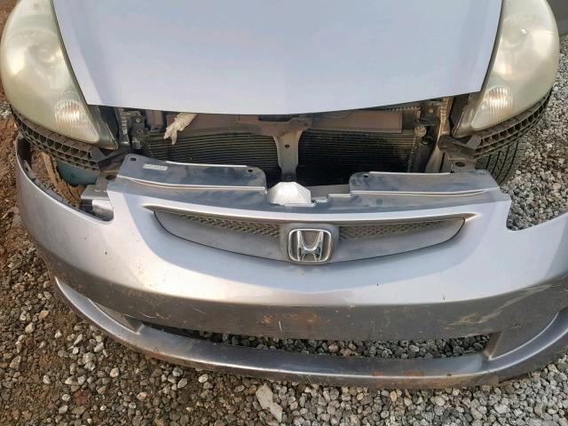 JHMGD38427S059222 - 2007 HONDA FIT SILVER photo 9