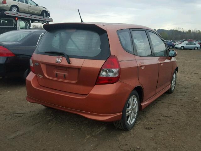 JHMGD37668S026681 - 2008 HONDA FIT SPORT ORANGE photo 4