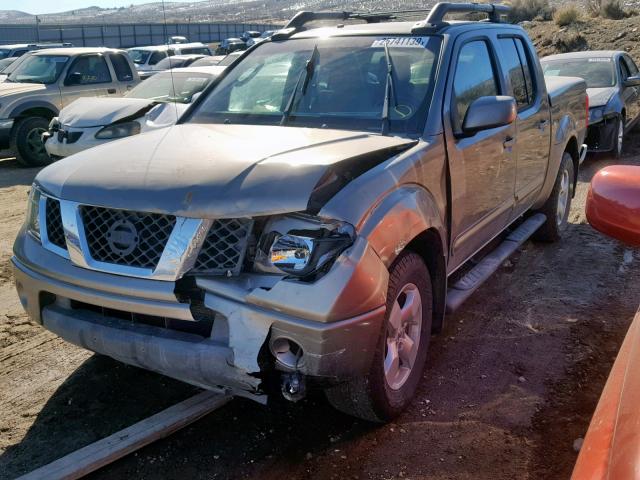 1N6AD07W76C429935 - 2006 NISSAN FRONTIER C TAN photo 2