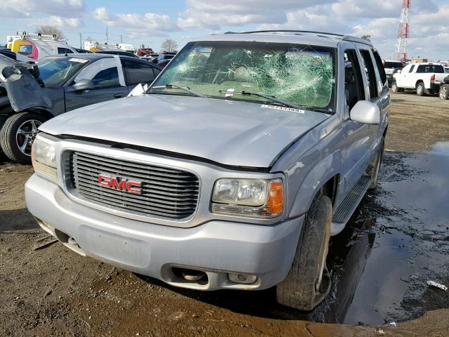 1GKEK13R6XR902033 - 1999 GMC YUKON SILVER photo 2