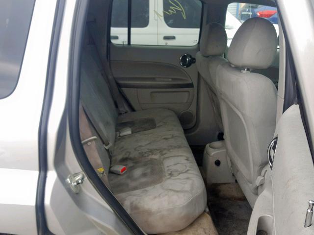 3GNDA13D66S513832 - 2006 CHEVROLET HHR LS Plata foto 6
