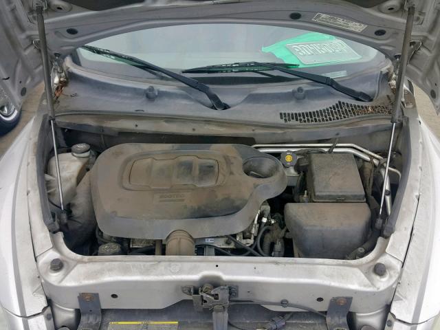 3GNDA13D66S513832 - 2006 CHEVROLET HHR LS Plata foto 7