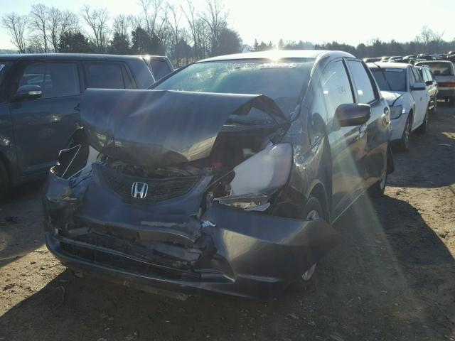 JHMGE8H37DC042603 - 2013 HONDA FIT GRAY photo 2