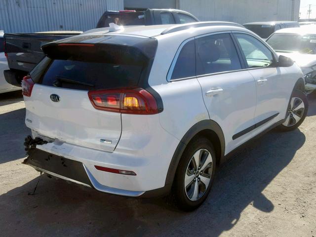 KNDCB3LC5J5160894 - 2018 KIA NIRO FE WHITE photo 4