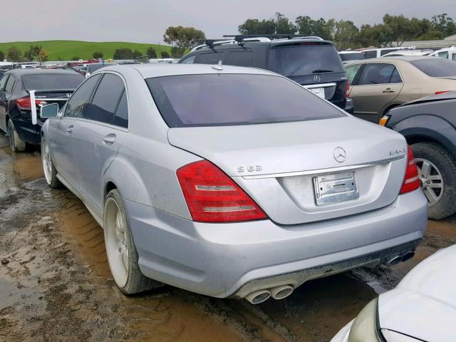 WDDNG7HB5AA278104 - 2010 MERCEDES-BENZ S 63 AMG SILVER photo 3