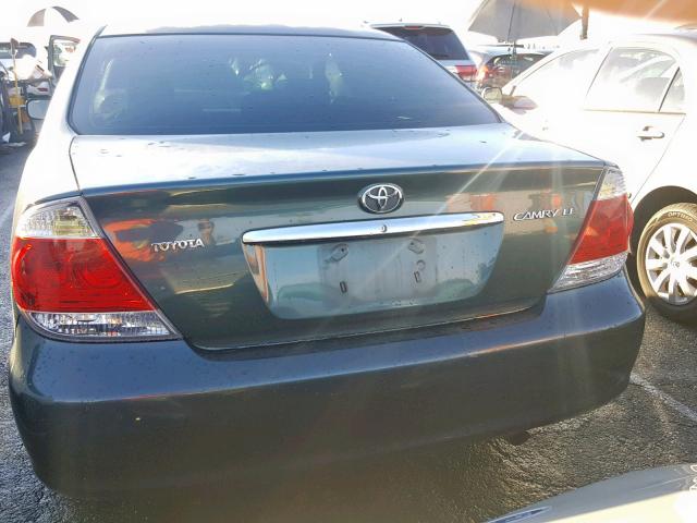 4T1BE32K55U027765 - 2005 TOYOTA CAMRY LE GREEN photo 10