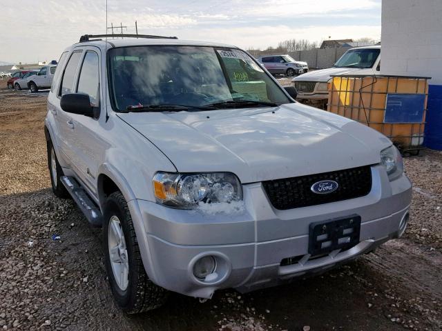 1FMYU96H45KD16890 - 2005 FORD ESCAPE HEV WHITE photo 1