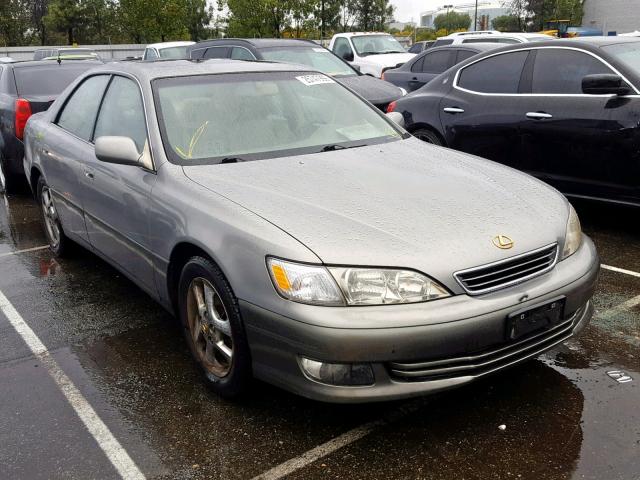 JT8BF28GXY0252384 - 2000 LEXUS ES 300 GRAY photo 1