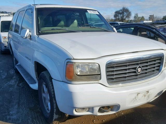 1GYEK13R1YR156579 - 2000 CADILLAC ESCALADE WHITE photo 1