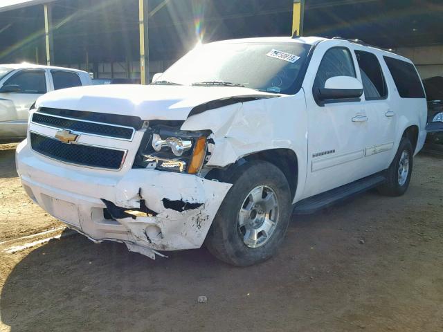 1GNSCJE03ER221441 - 2014 CHEVROLET SUBURBAN C WHITE photo 2