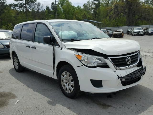 2C4RVAAG3CR120265 - 2012 VOLKSWAGEN ROUTAN S  photo 1