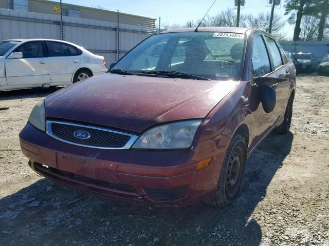 1FAFP34N47W278412 - 2007 FORD FOCUS ZX4 MAROON photo 2