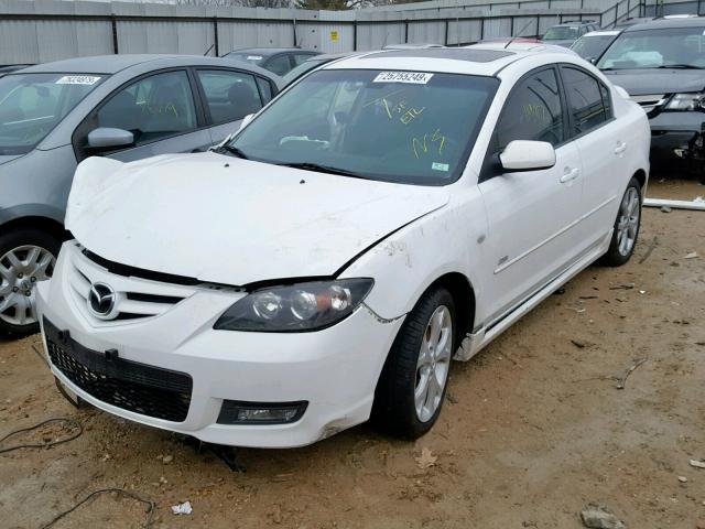 JM1BK323481820177 - 2008 MAZDA 3 S WHITE photo 2