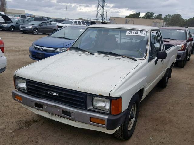 JT4RN56D9F5032991 - 1985 TOYOTA PICKUP XTR WHITE photo 2