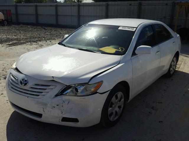 4T1BE46K77U579576 - 2007 TOYOTA CAMRY NEW WHITE photo 2