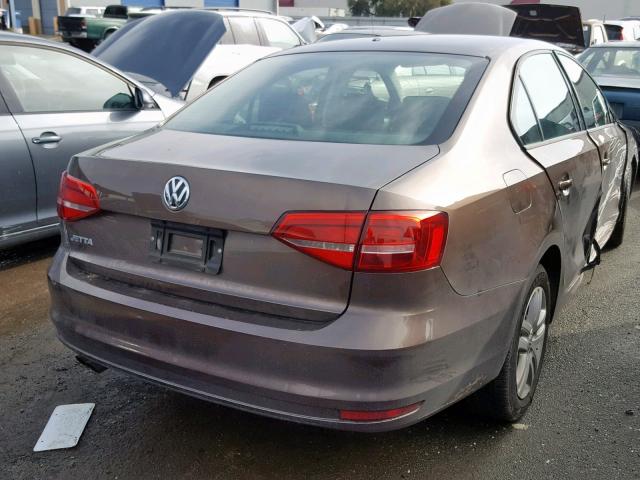 3VW2K7AJ4FM202667 - 2015 VOLKSWAGEN JETTA BASE BROWN photo 4