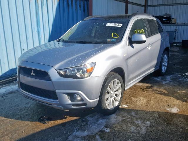 JA4AR4AU4BZ019548 - 2011 MITSUBISHI OUTLANDER SILVER photo 2