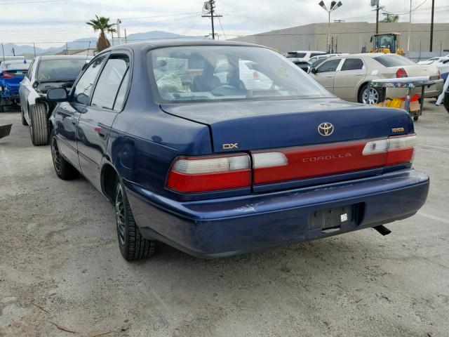 1NXBB02E1TZ408303 - 1996 TOYOTA COROLLA DX BLUE photo 3