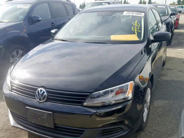3VW2K7AJ1DM421017 - 2013 VOLKSWAGEN JETTA BASE BLACK photo 2