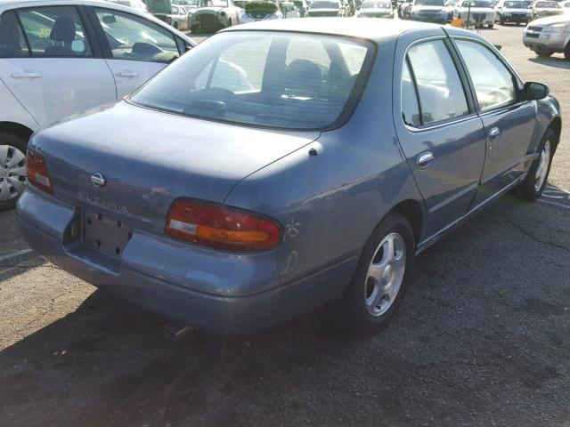 1N4BU31D4RC123334 - 1994 NISSAN ALTIMA XE BLUE photo 4