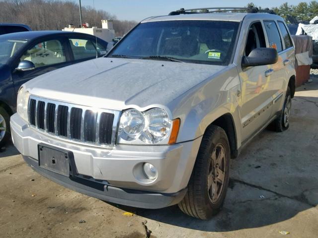 1J4HR58225C679720 - 2005 JEEP GRAND CHER GRAY photo 2