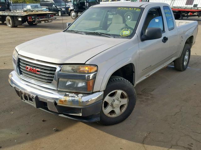 1GTDT196X58120791 - 2005 GMC CANYON GRAY photo 2