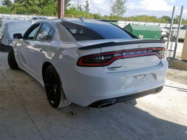 2C3CDXHG6GH272672 - 2016 DODGE CHARGER SX WHITE photo 3