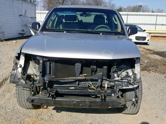 1N6AD07U26C430926 - 2006 NISSAN FRONTIER C SILVER photo 9