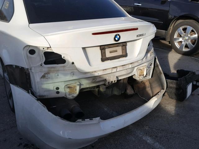 WBAUC73579VF25954 - 2009 BMW 135 I WHITE photo 9