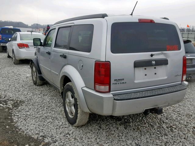 1D8GU28K38W244014 - 2008 DODGE NITRO SXT SILVER photo 3