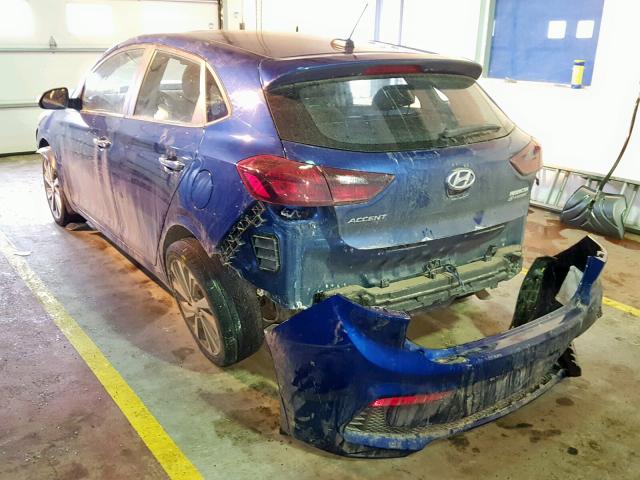 3KPC35A33JE037353 - 2018 HYUNDAI ACCENT LIM BLUE photo 3