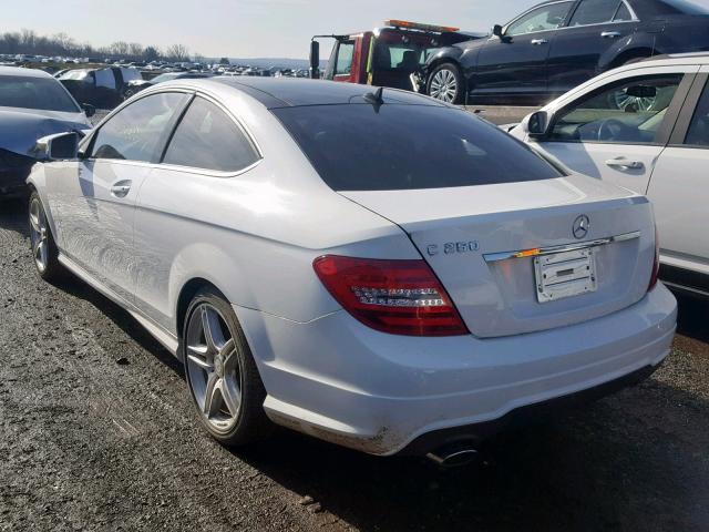 WDDGJ4HB6FG349873 - 2015 MERCEDES-BENZ C 250 WHITE photo 3