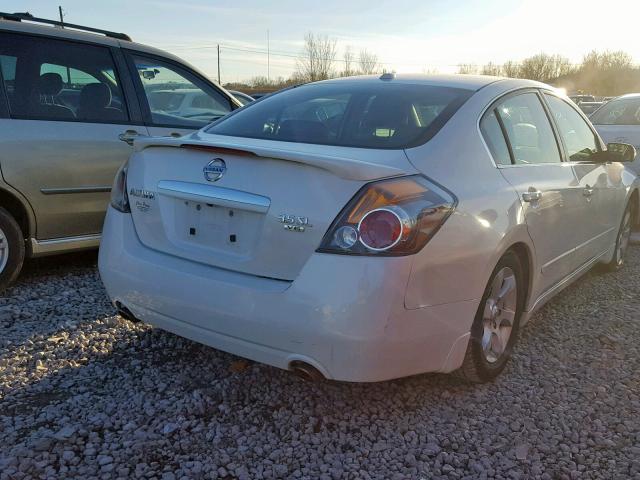 1N4BL21EX8N454136 - 2008 NISSAN ALTIMA 3.5 WHITE photo 4