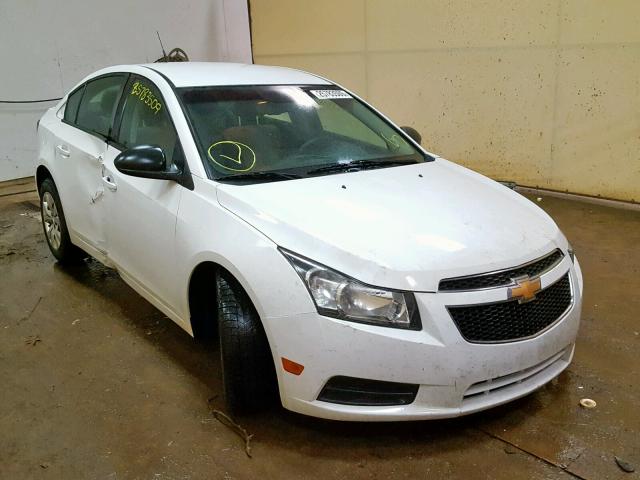 1G1PA5SH7E7138640 - 2014 CHEVROLET CRUZE LS WHITE photo 1