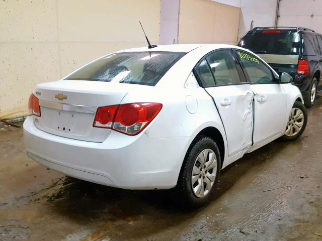 1G1PA5SH7E7138640 - 2014 CHEVROLET CRUZE LS WHITE photo 4