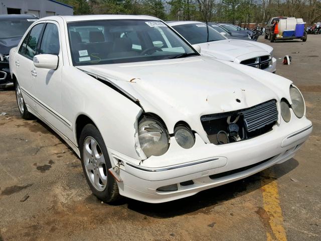 WDBJF65J32B441828 - 2002 MERCEDES-BENZ E 320 WHITE photo 1