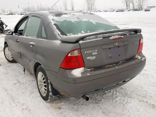 1FAFP34N45W222225 - 2005 FORD FOCUS ZX4 GRAY photo 3