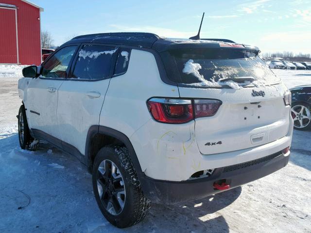 3C4NJDDB5JT316391 - 2018 JEEP COMPASS TR WHITE photo 3