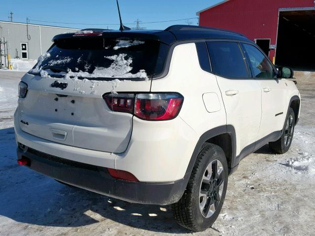 3C4NJDDB5JT316391 - 2018 JEEP COMPASS TR WHITE photo 4