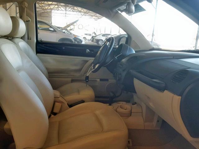 3VWDD21C73M433808 - 2003 VOLKSWAGEN NEW BEETLE 蓝色 照片 5